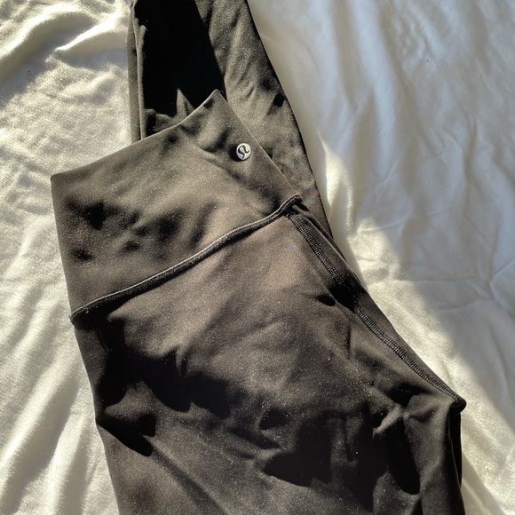 Black Lululemon Leggings - Picture 4 of 5